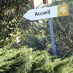Kyriad Direct Bordeaux Sud 2* سيستاس
