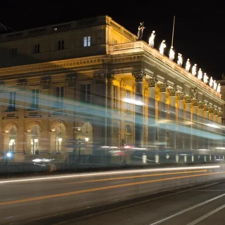 Kyriad Direct Bordeaux Sud 2* 塞斯塔斯