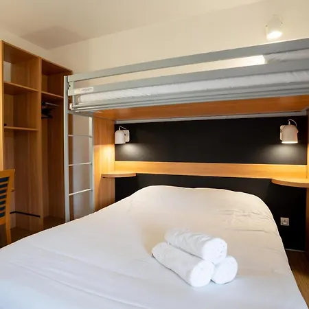 Kyriad Direct Bordeaux Sud 2* 塞斯塔斯