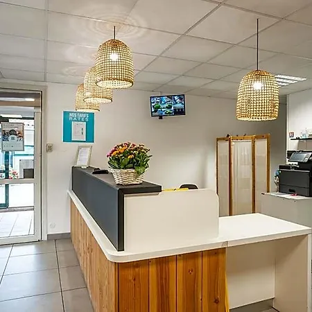 Hotel Kyriad Direct Bordeaux Sud 2*