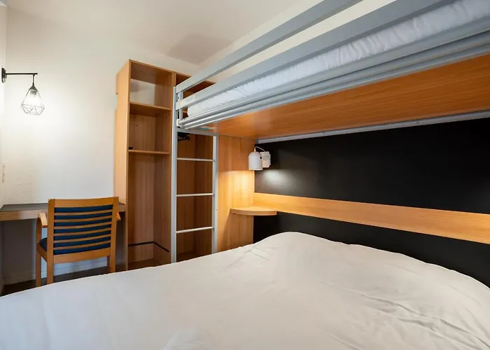 Hotel Kyriad Direct Bordeaux Sud 2*