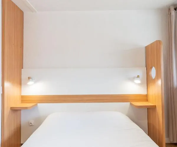 Otel Kyriad Direct Bordeaux Sud Cestas