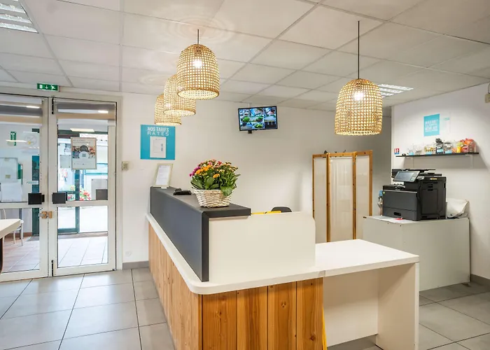 Kyriad Direct Bordeaux Sud 2* Cestas