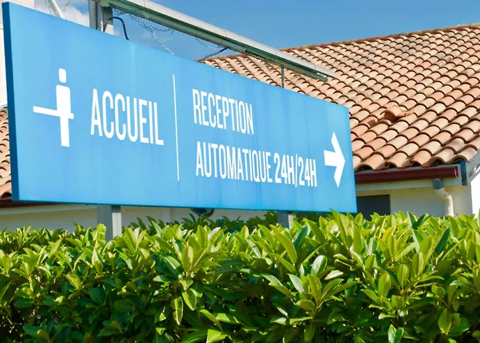 Kyriad Direct Bordeaux Sud 2* Cestas