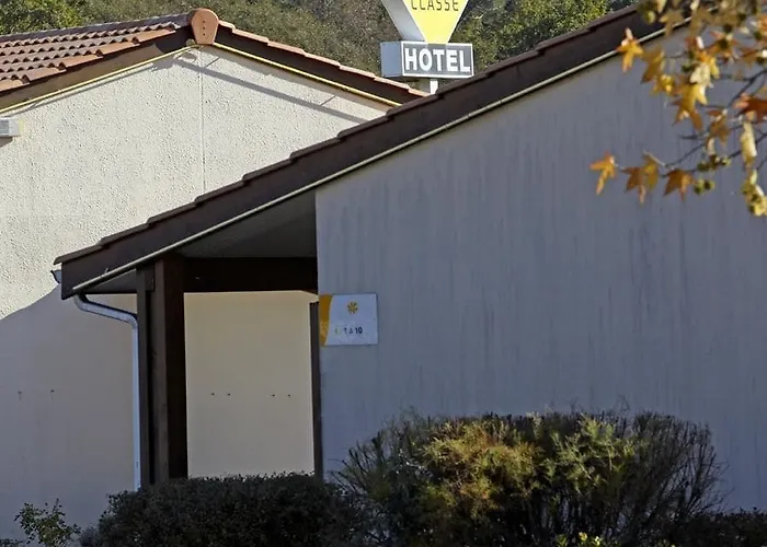 Kyriad Direct Bordeaux Sud 2*