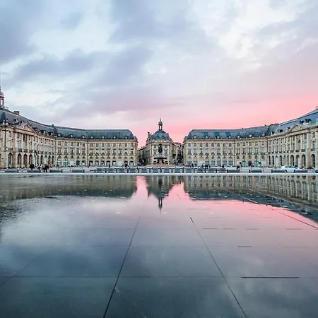 Hotel Kyriad Direct Bordeaux Sud Cestas 2*